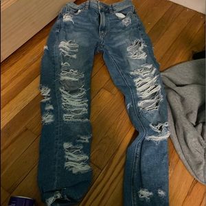 American Eagle Mom jeans